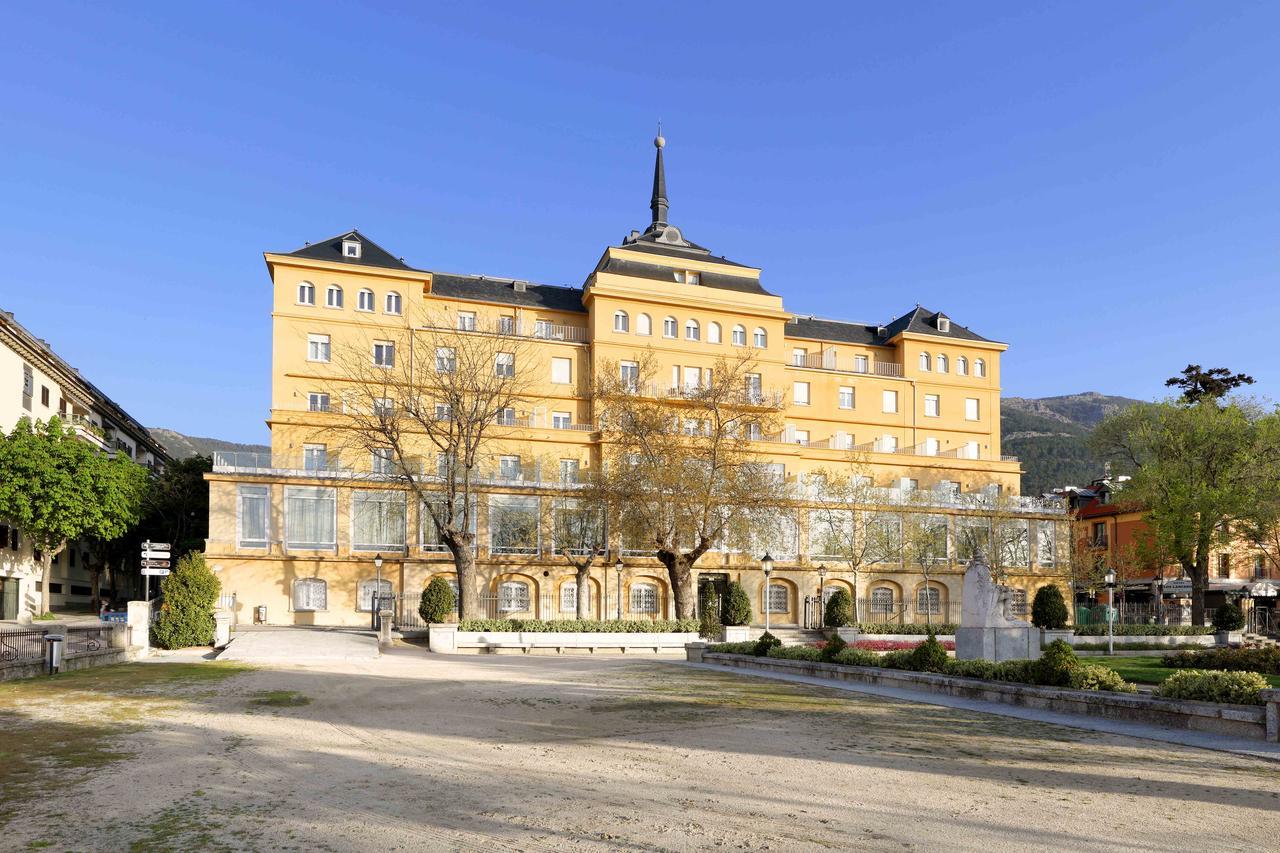Exe Victoria Palace San Lorenzo de El Escorial Exterior foto